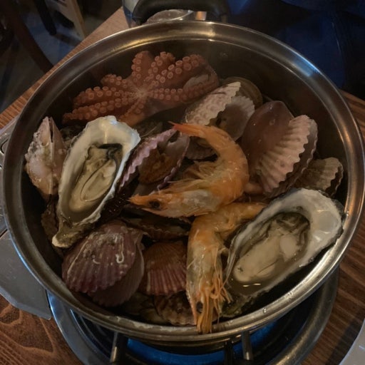 30대-이상만-입장-가능하다는-홍대-동교해물-14-이미지