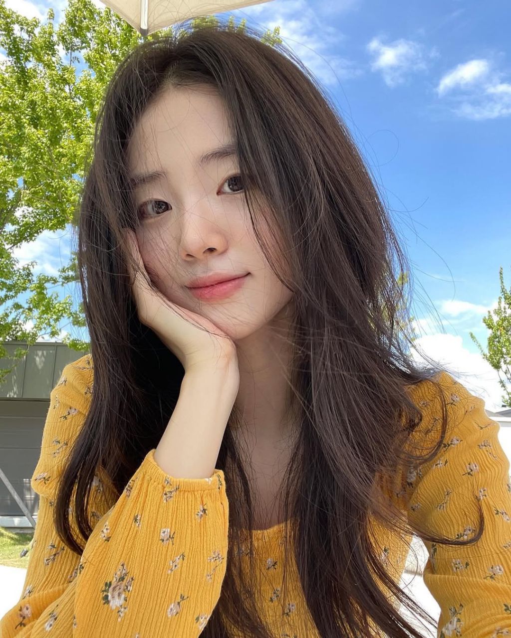 피부가-엄청-하얗다는-배우-신시아-23-이미지