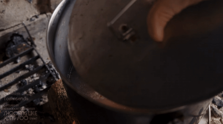 18세기-방식으로-만드는-휴대용-스프.gif-1-이미지