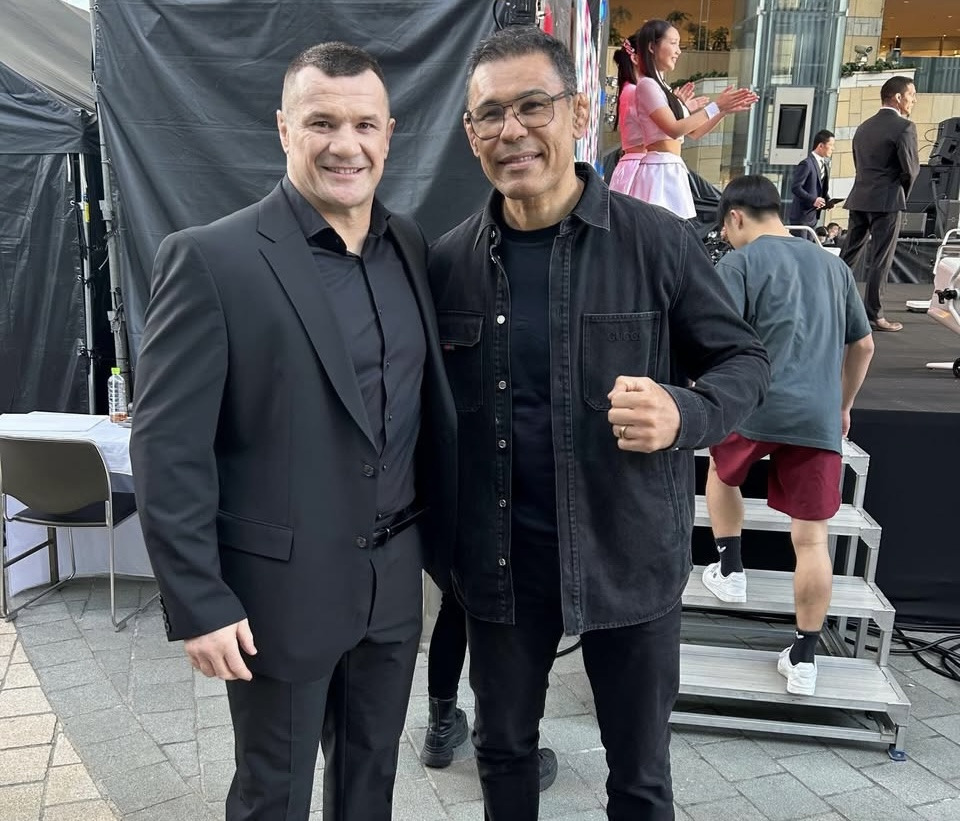 라이진-연말이벤트-보러-간-크로캅과-노게이라-0-이미지