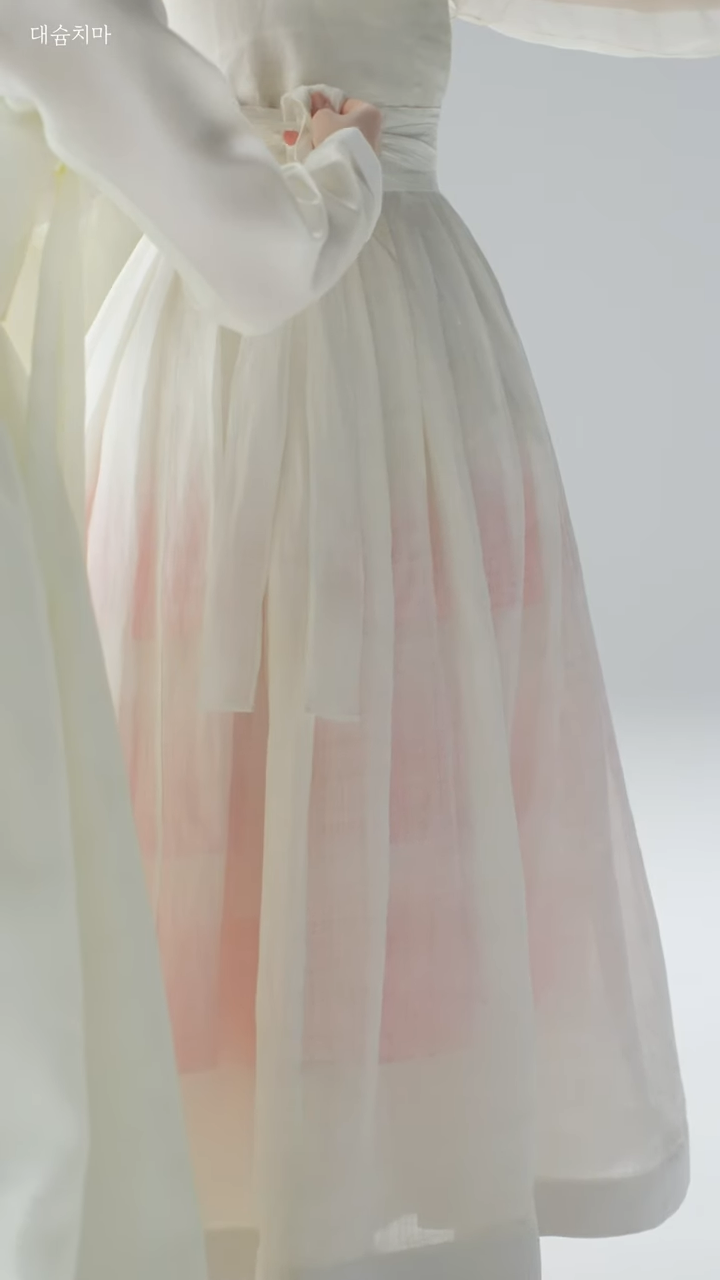 조선의-공주가-활옷을-입는-과정-2-이미지