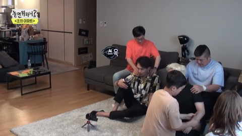 [놀면뭐하니?]유재석이-소외된-게스트를-챙겨주는법.jpg-4-이미지
