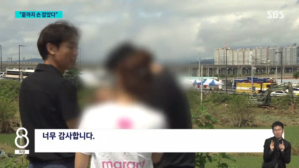 “아저씨,-손-놓아주세요”-끝까지-버텨낸-화물기사님.jpg-10-이미지