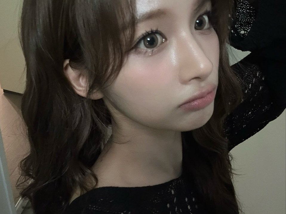 2026-첫-엔믹스-설윤-9-이미지