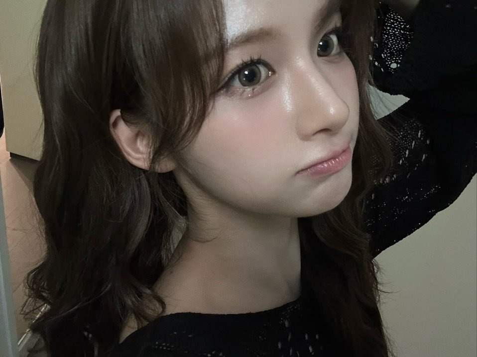 2026-첫-엔믹스-설윤-10-이미지