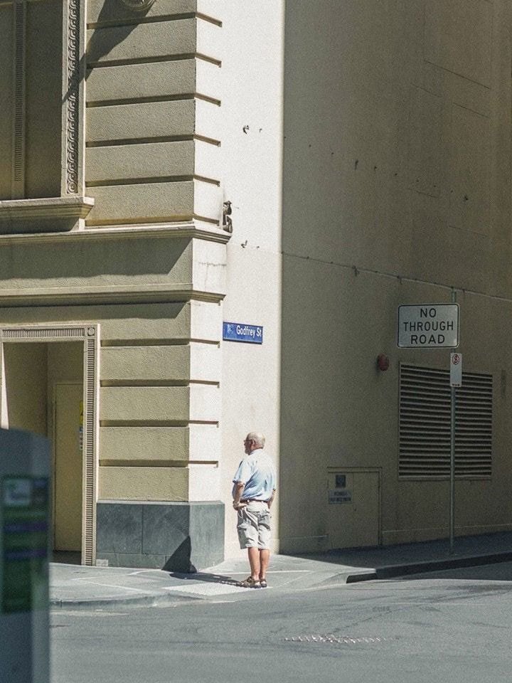 아빠는-말씀하셨다.-너무-작은것들까지-사랑하지-말라고-0-이미지