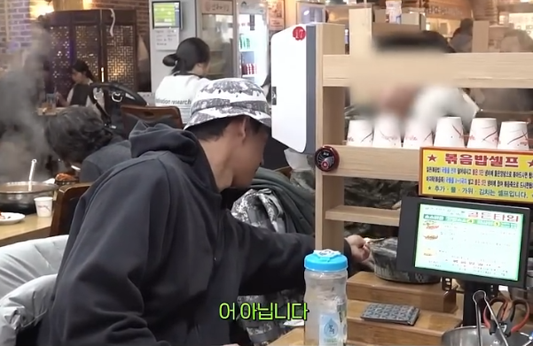 사회에서-해병대-놀이하는거-이해한다-vs-못한다-8-이미지