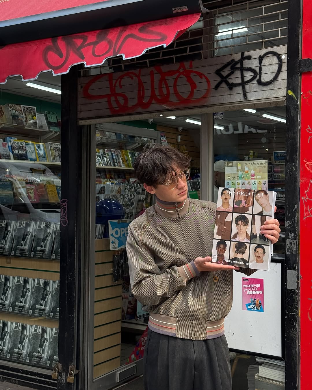 일부러-할아버지처럼-옷입는-걸로-유명해진-2001년생-5-이미지