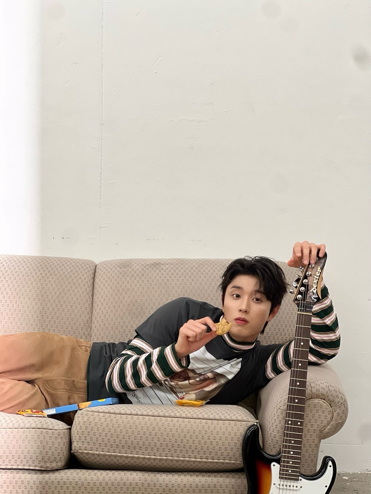 올해-당신이-주목-해야-할-느좋-20대-남자-배우-5-6-이미지