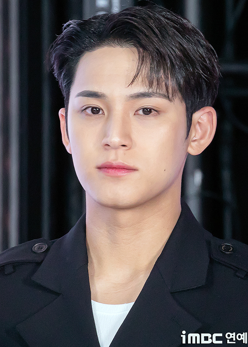 세븐틴-민규-20년뒤-스포-0-이미지