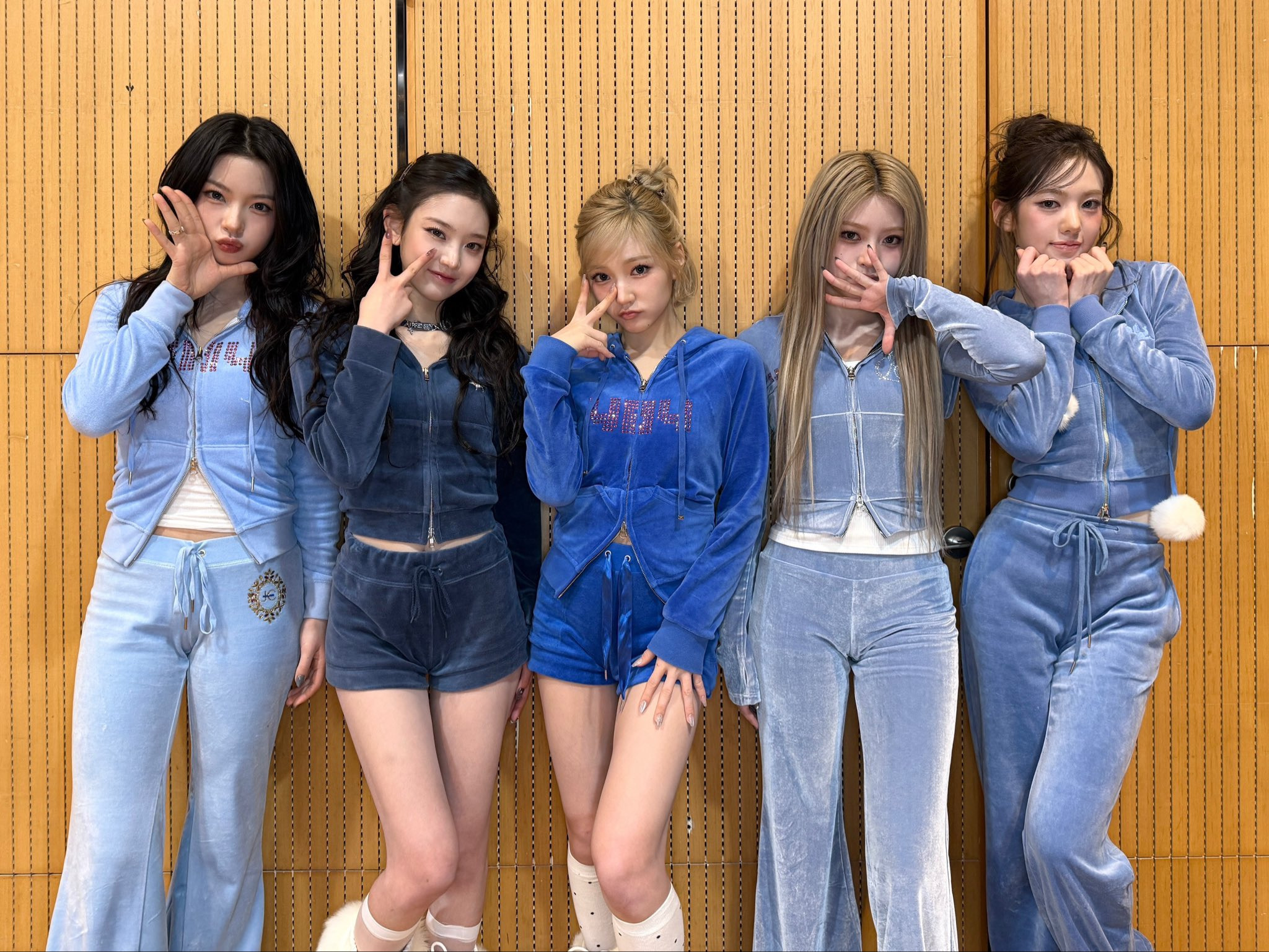 발매-10일-만에-커리어하이-찍은-키키-KiiiKiii-1-이미지