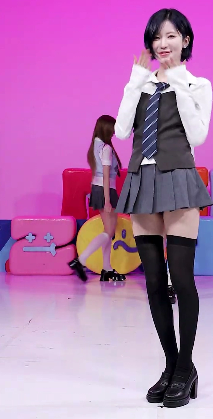 2년전-노래가-챌린지-대박나고-역주행해서-오늘-음방까지-나온-여자아이돌.jpg-7-이미지