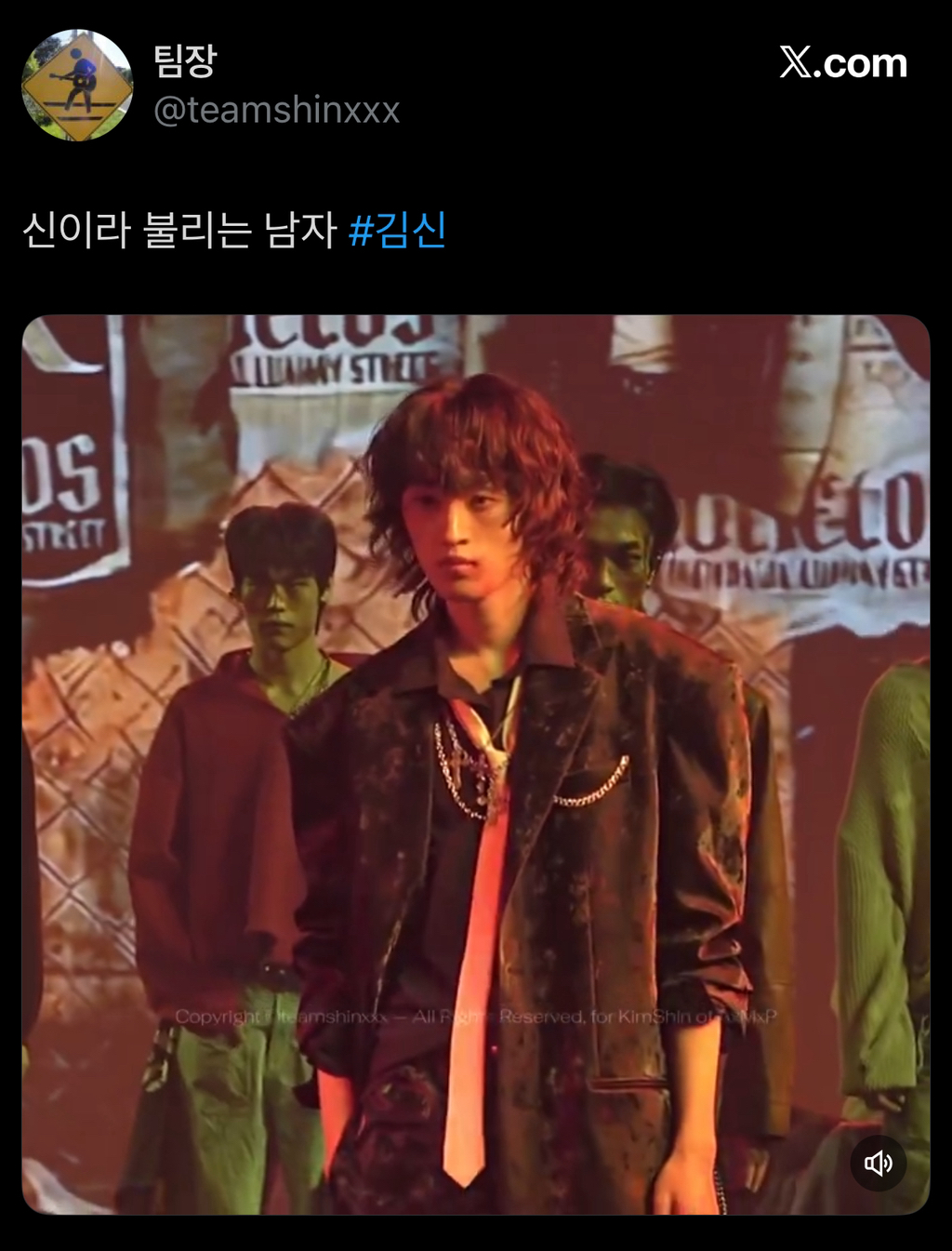 오늘자-서울패션위크에서-모델로-런웨이에-선-키-190cm-남돌-8-이미지