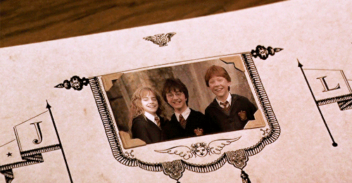 해리포터-시리즈별-오프닝&엔딩-장면-모음.gif-5-이미지