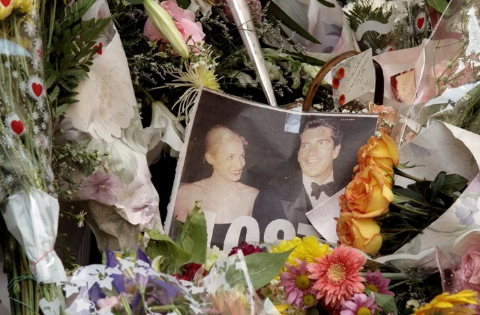 故-존-F.-케네디-주니어-부부를-다룬-미드-공개-예정-9-이미지