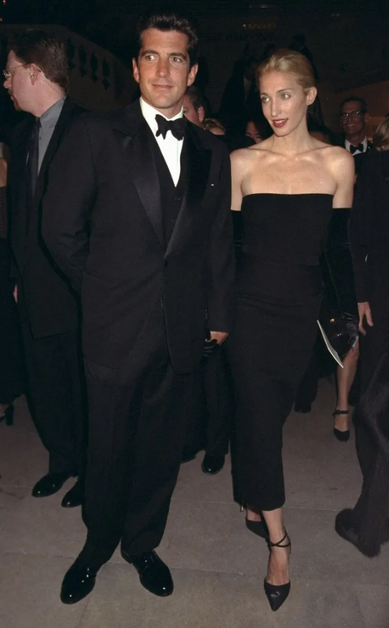 故-존-F.-케네디-주니어-부부를-다룬-미드-공개-예정-6-이미지