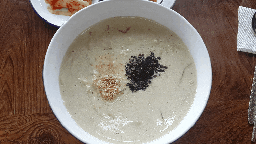 타커뮤에서-화제가-된-칼국수의-고트,-칼국수의-신,-칼국수의-최고존엄-고르기.jpgif-5-이미지