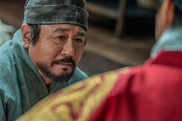 봉준호와-박찬욱이었다면-왕과-사는-남자-캐스팅-어떻게-했을까?-3-이미지