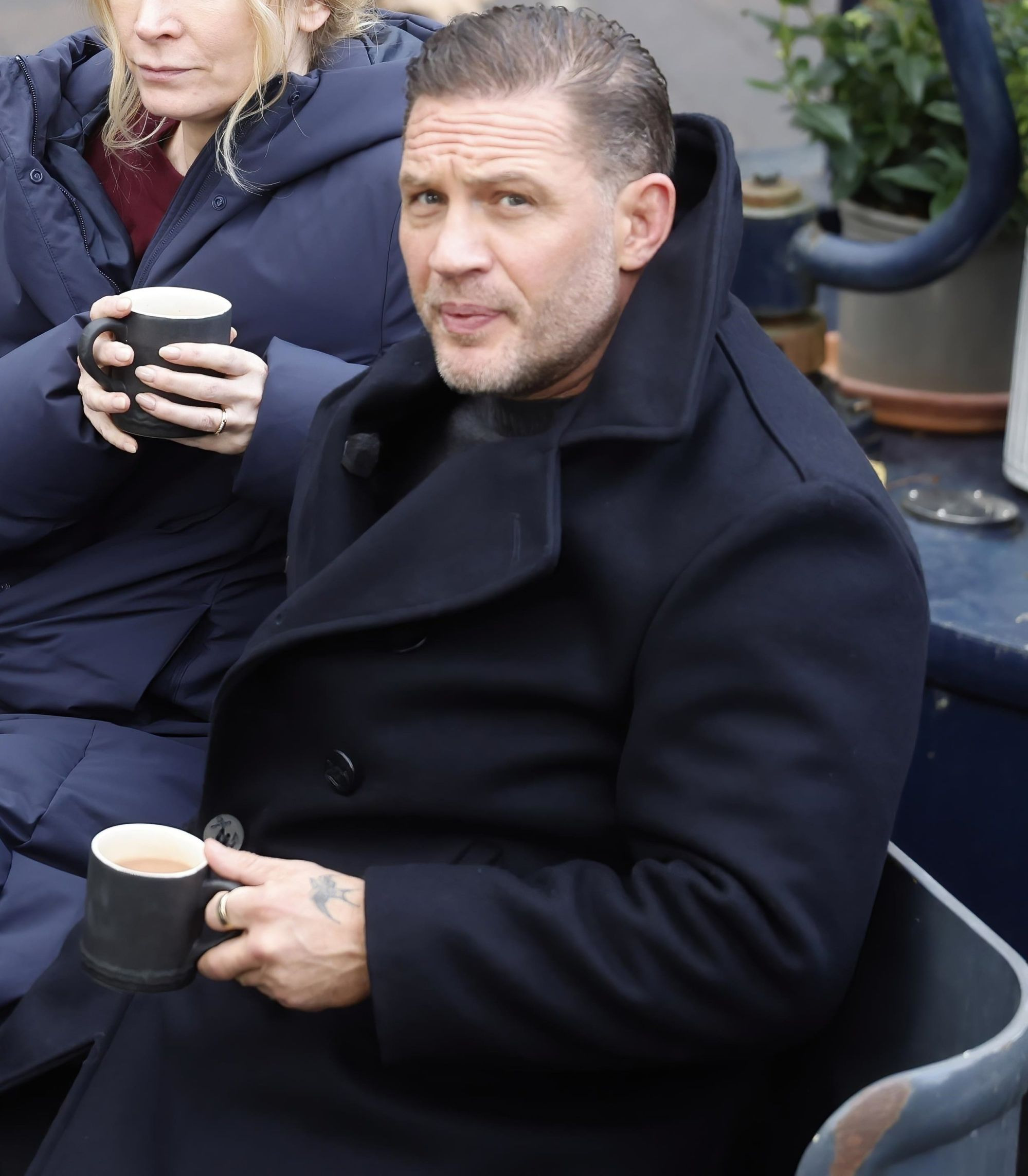 영국인들-시도때도없이-무조건-머그컵에-차마시는거-신기함-21-이미지