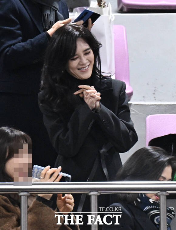 아들-졸업식-참석한-이부진-2-이미지