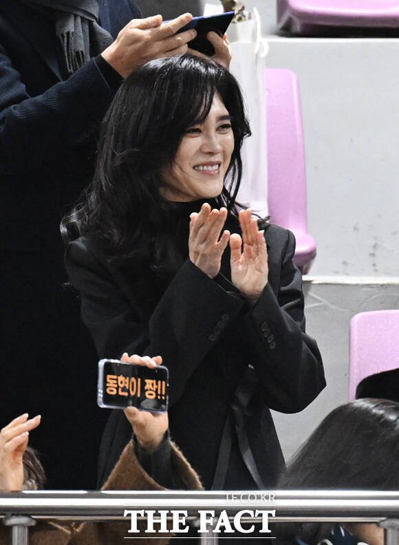 아들-졸업식-참석한-이부진-3-이미지