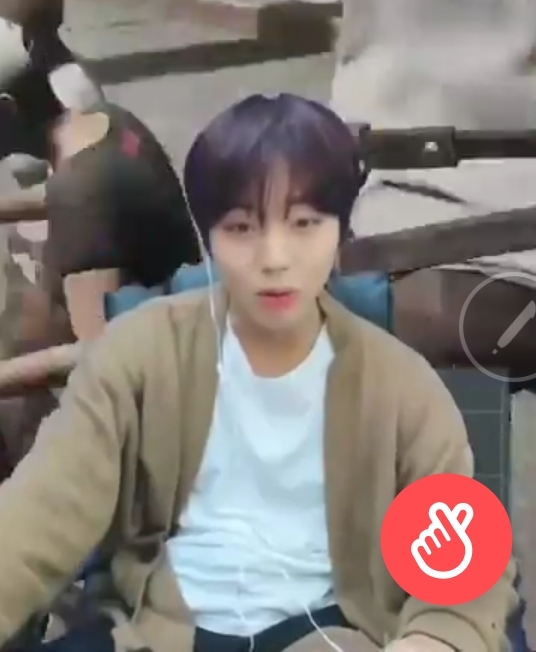 아이돌-팬들의-어긋난-팬심.jpg-14-이미지