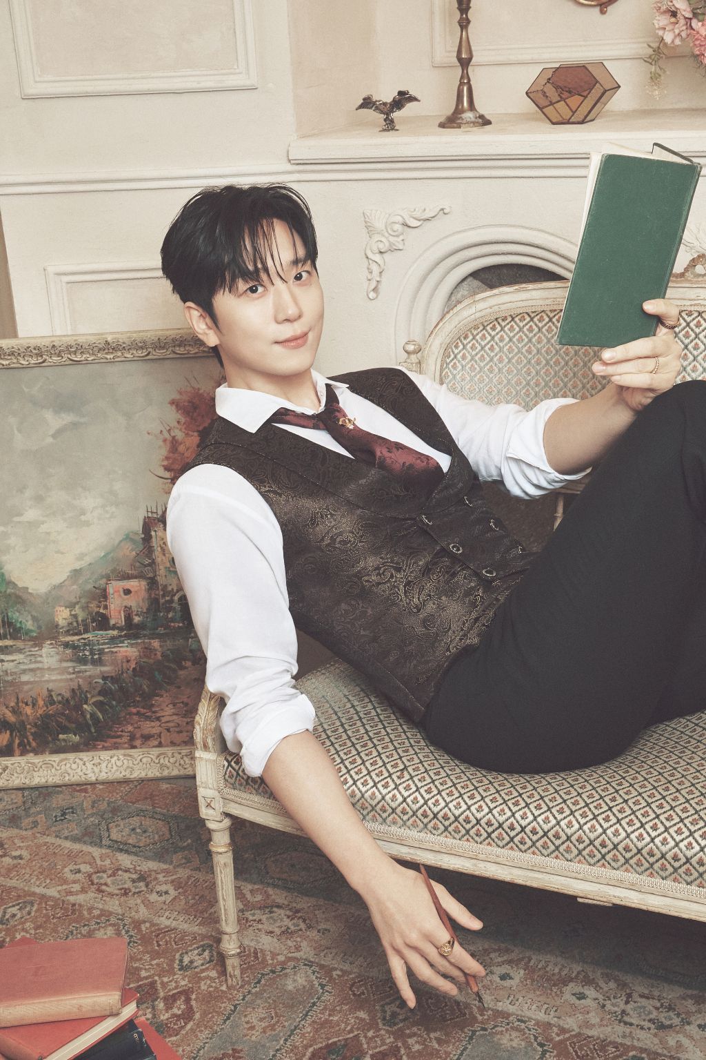 포레스텔라-정규4집-타이틀-"Etude"-고우림-컨셉포토-2-이미지