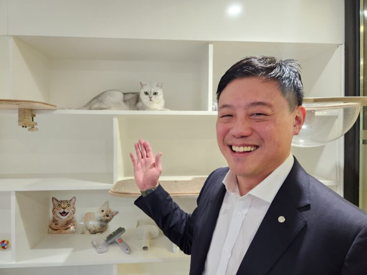 기자들-불러서-고양이-자랑한-제약사-대표-2-이미지