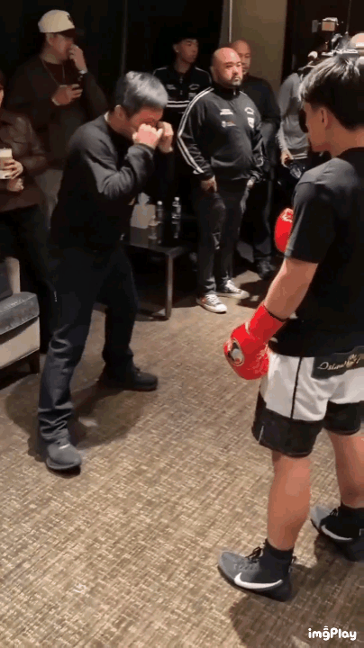 아들-앞에서-똥폼-잡는-아저씨-1-이미지