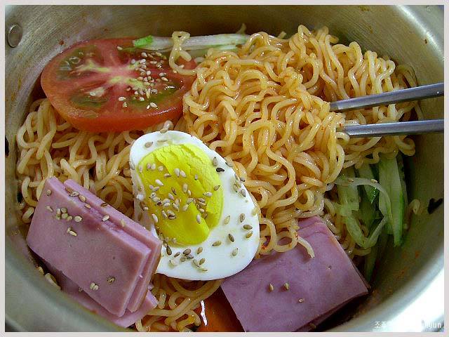 라면에는-전설이-있어-16-이미지