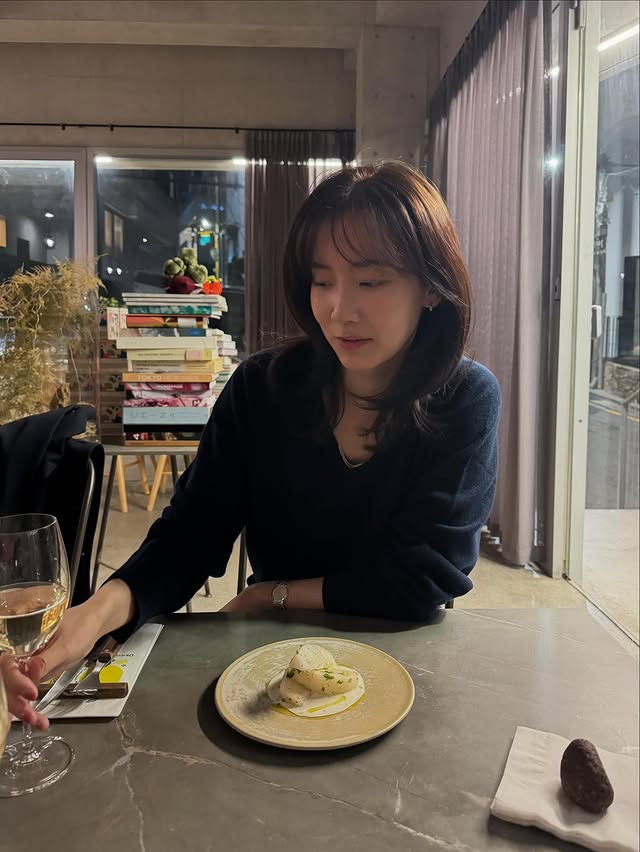 신현빈-15-이미지