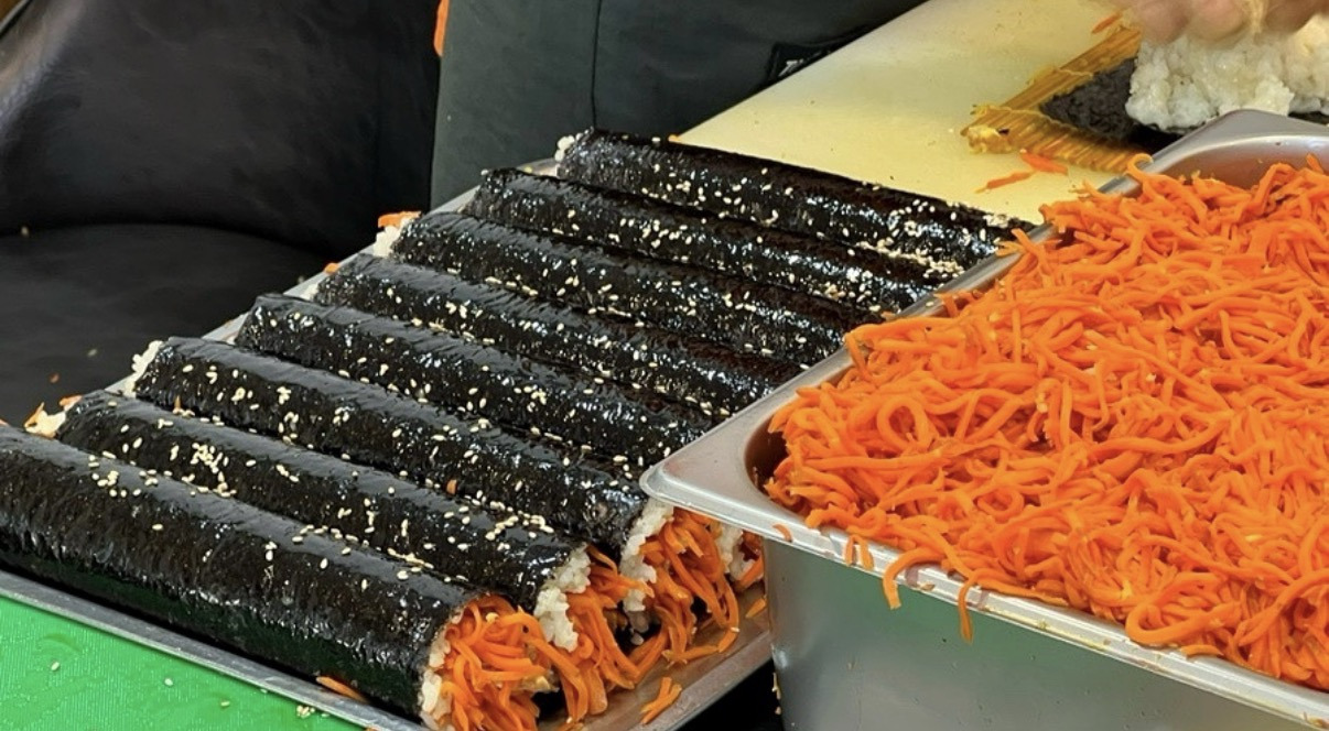 하루-1000줄-팔린다는-전주-당근김밥-18-이미지