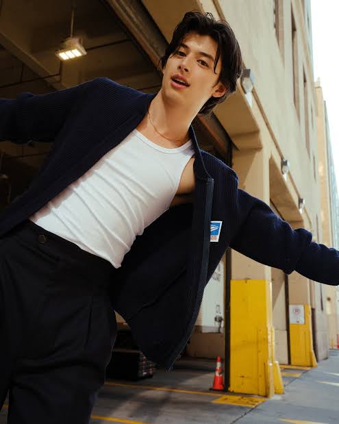 현재-서양에서-핫한-한국계-배우들-3명-단체-사진.jpg-8-이미지