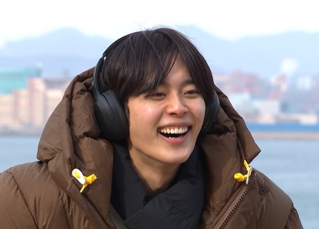 유선호,-신은수와-공개-열애에-신난-'1박2일'-형들…"응원-감사"-0-이미지