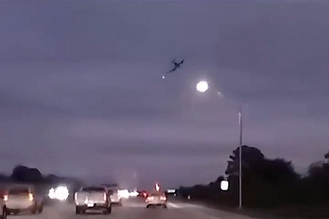 경비행기와-교통사고난-할머니-반응ㄷㄷ.gif-0-이미지