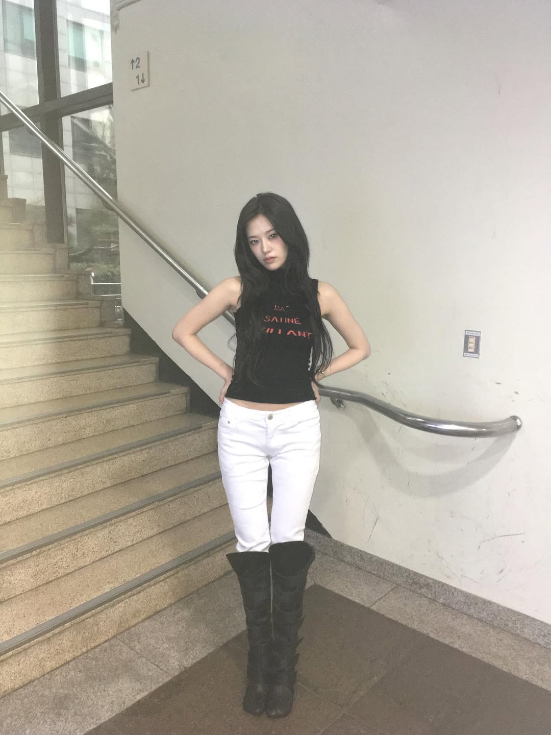 오늘자-안유진-인스타그램.jpg-6-이미지