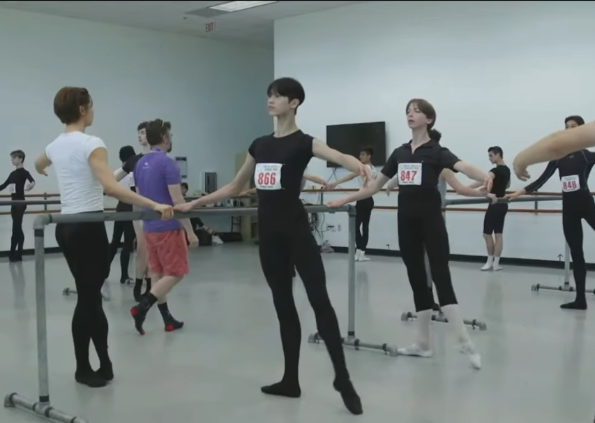 발레의-ㅂ도-모르는데-수많은-사람중에-유독-독보적인-전민철-0-이미지