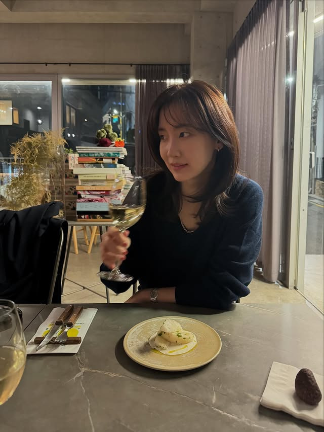 신현빈-16-이미지