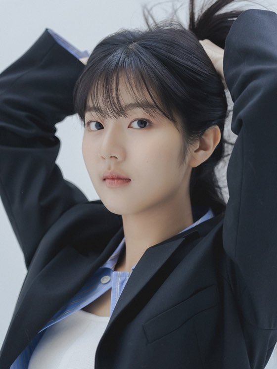 그대로-잘-큰-것-같은-배우-신은수-최근.jpg-6-이미지