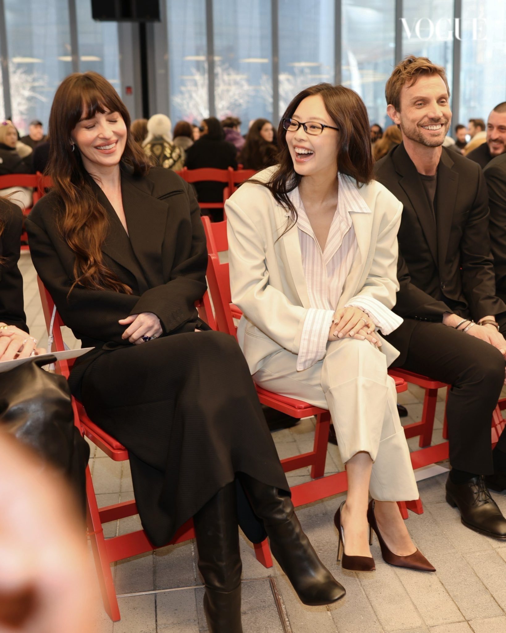 뉴욕패션위크-캘빈클라인-2026-가을컬렉션-쇼-제니-2-이미지