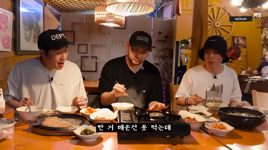 매운거-못먹는-타블로가-불닭볶음면은-먹는-이유-0-이미지