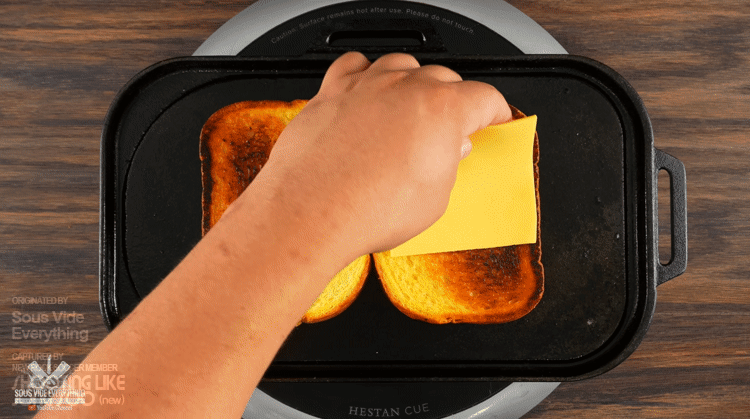 치즈치즈치즈치즈버거.gif-1-이미지