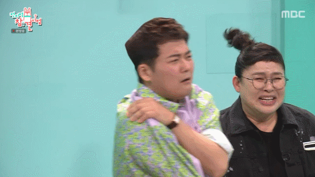 이영자의-어깨빵을-경험한-비.jpgif-9-이미지