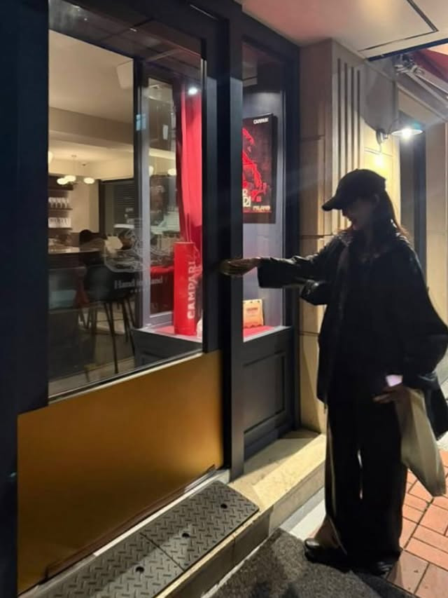 신현빈-9-이미지