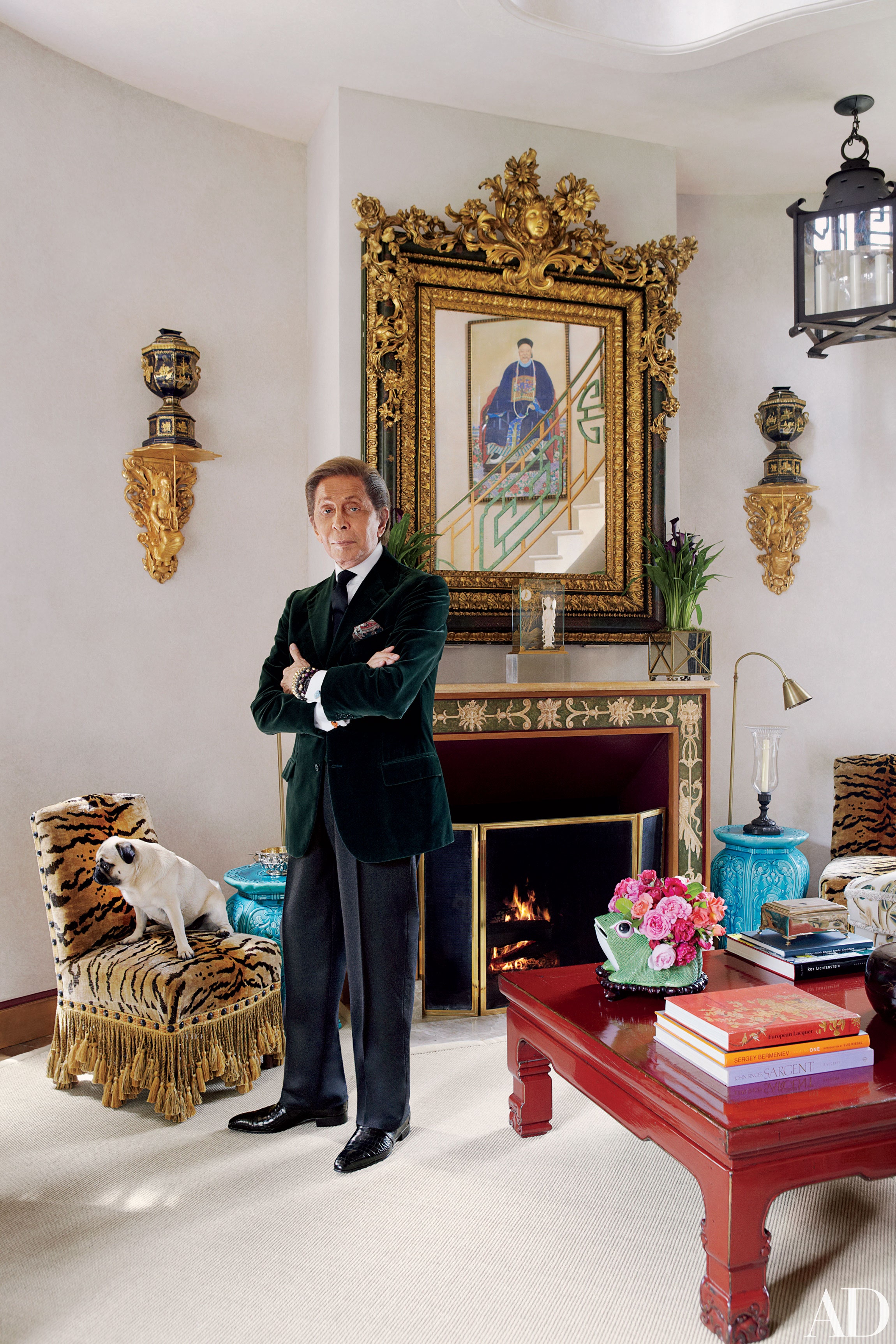 로코코와-중국풍을-믹스한듯-인테리어한-디자이너-발렌티노의-저택.jpg-0-이미지