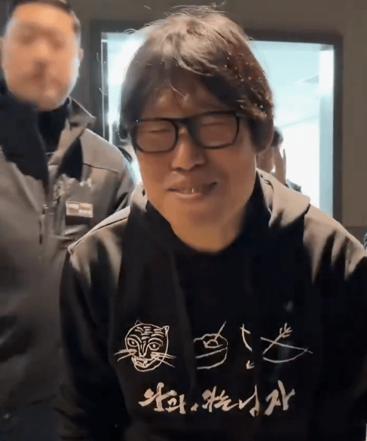 이준혁-소속사캠인데-유해진이-자꾸-난입함.twt-1-이미지