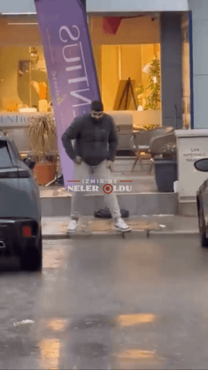 물에-젖기-싫었던-사람-0-이미지