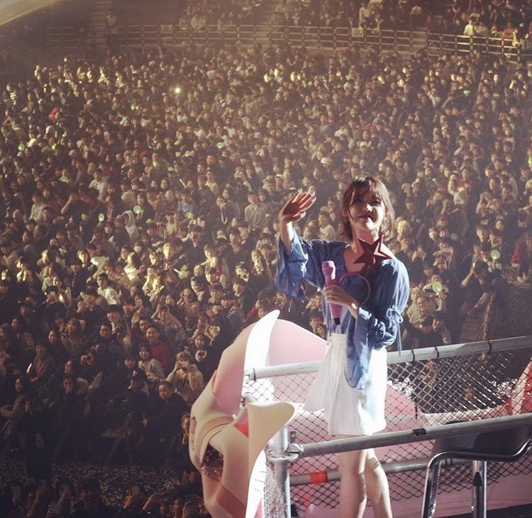 찐트루럽-관계인-아이유와-유인나.jpgif-17-이미지