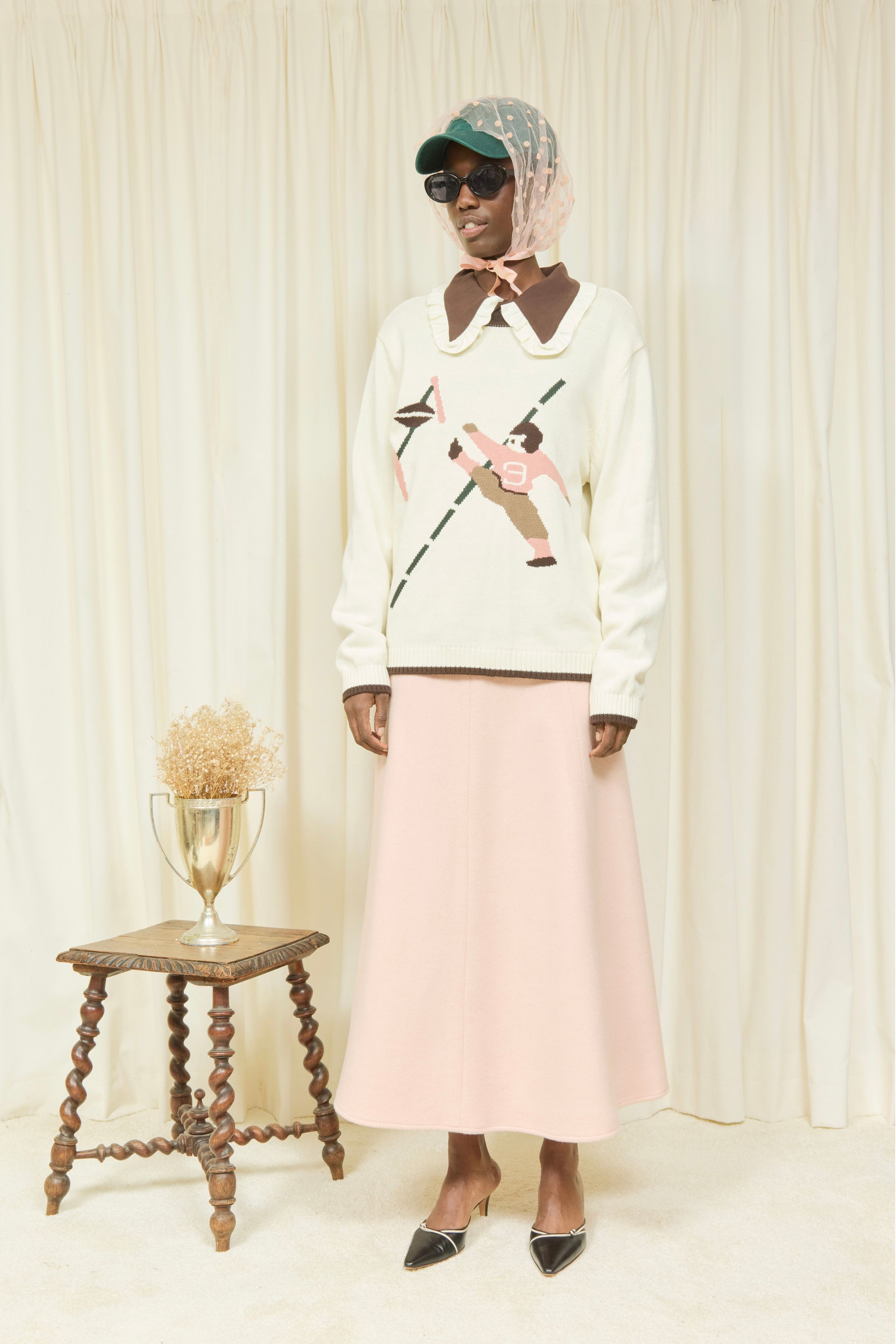 레이스로-키치함을-극대화-했다는-디자이너-34-이미지