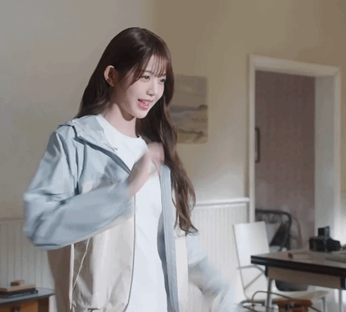 장원영-아이더-광고-움짤.gif-4-이미지